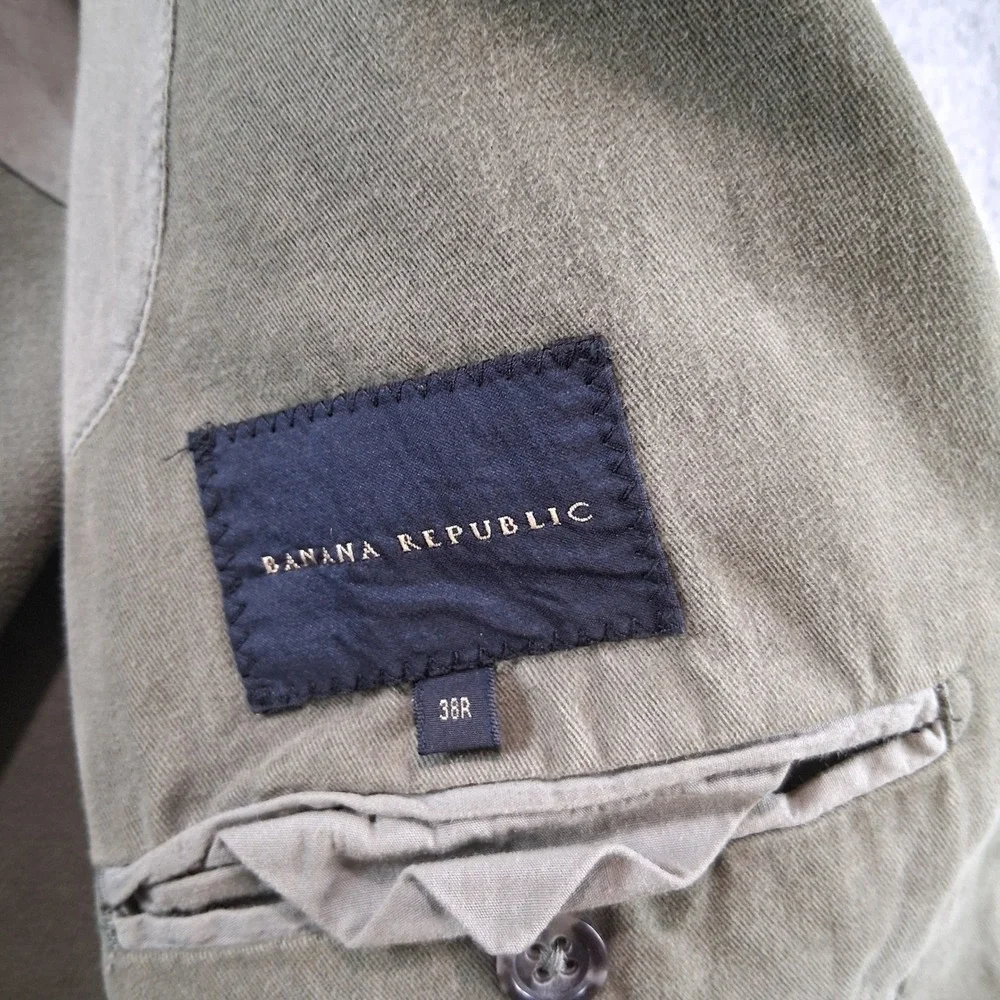 Banana Republic this item